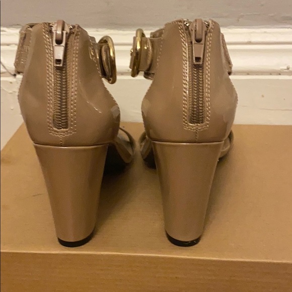 Driftwood Patent PU Lotus 6.5M - Picture 5 of 5